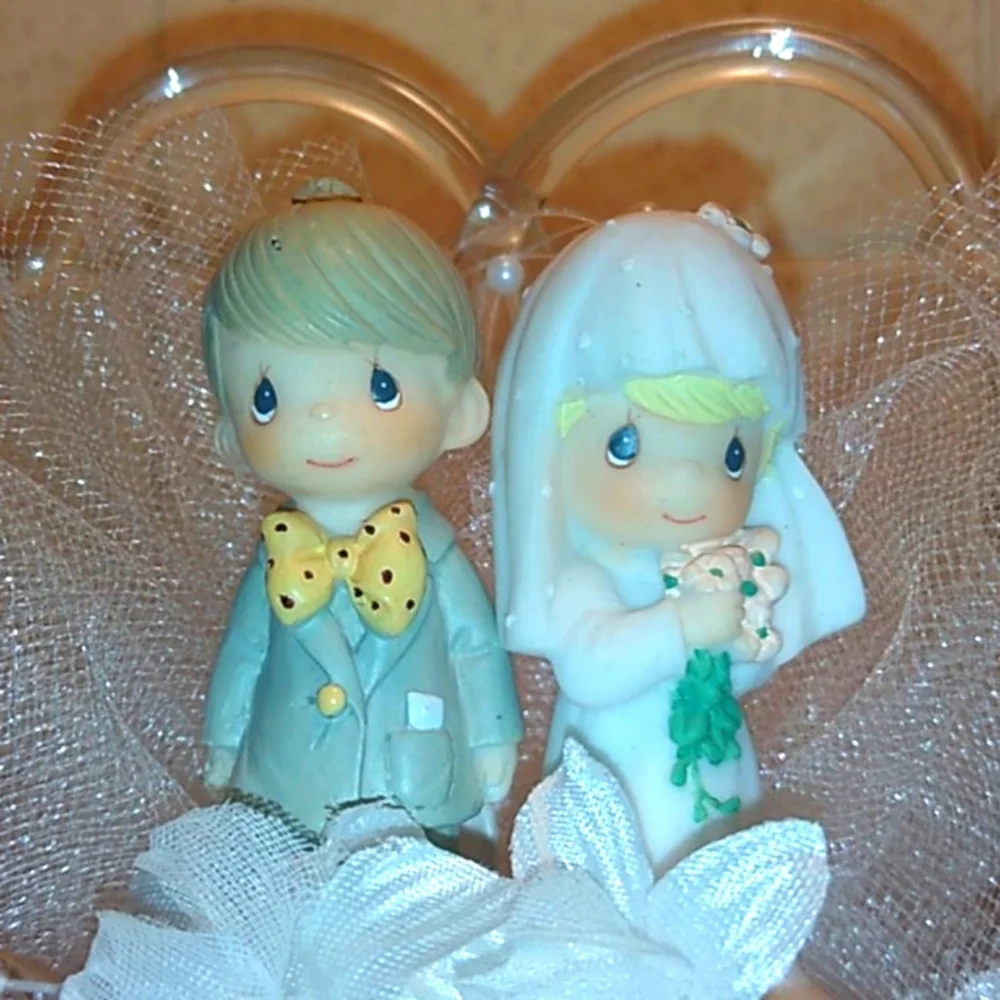 Precious Moments bride groom wedding cake topper boda pastel HTF